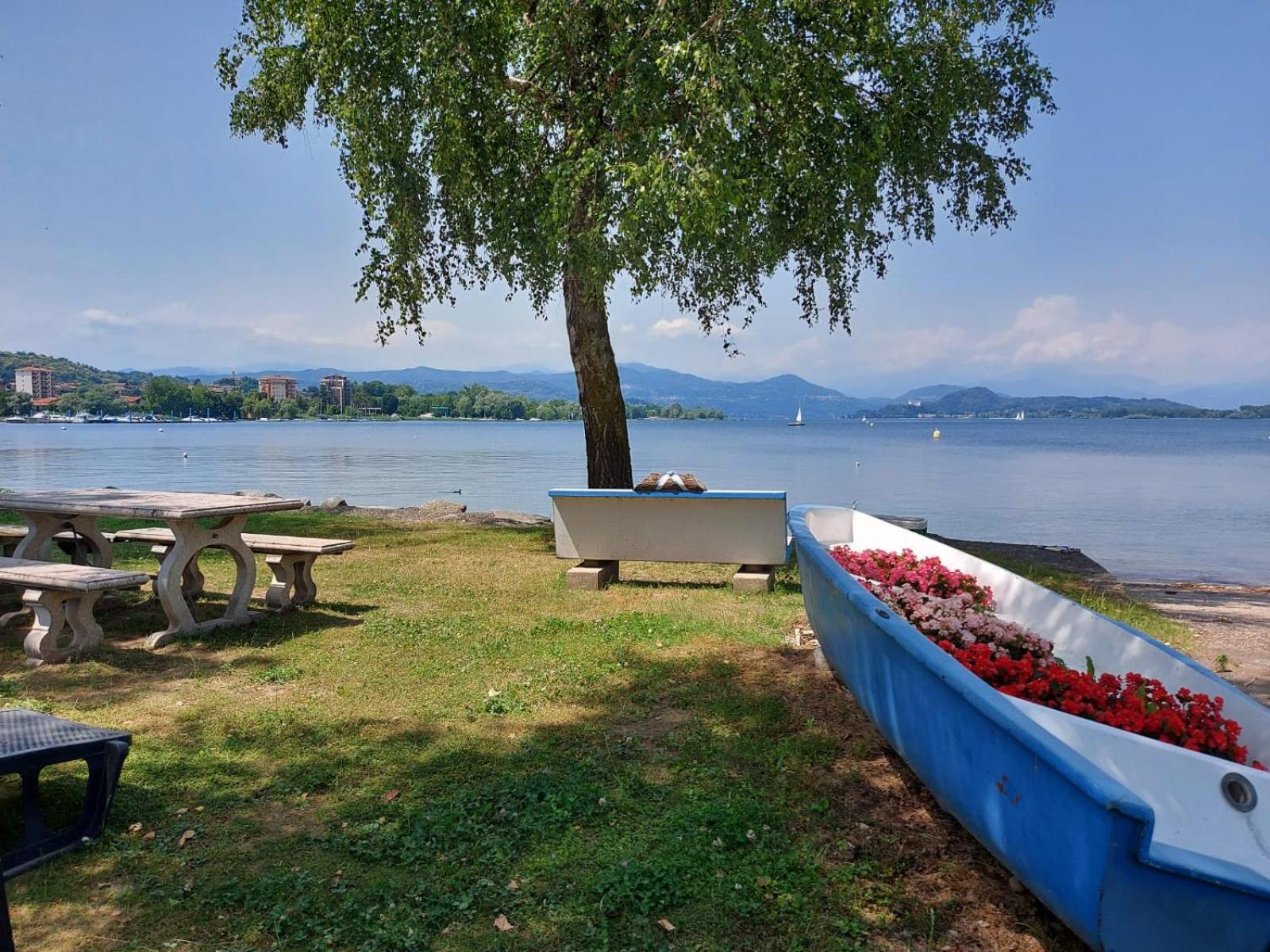 Bnbook Lago Maggiore Studio 2 多米勒托 外观 照片